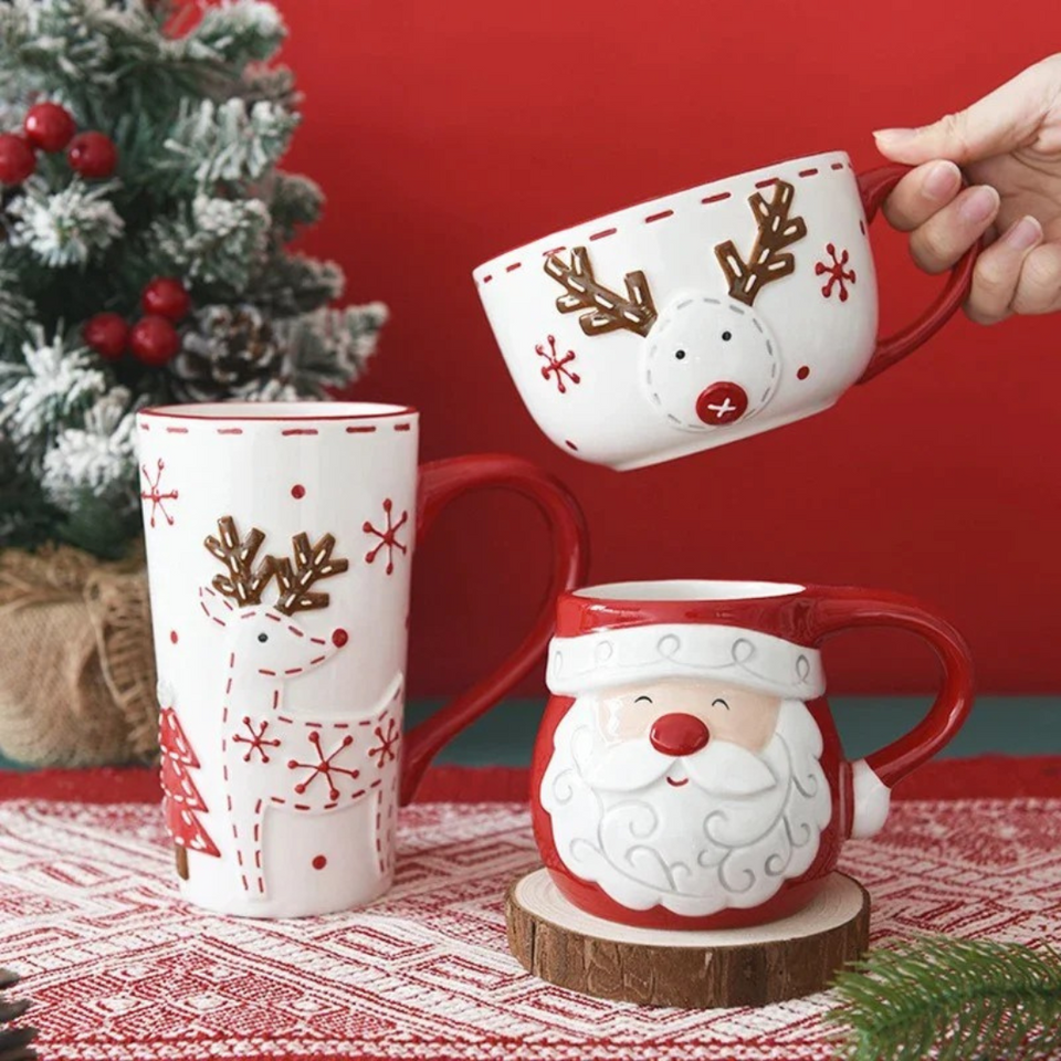 Caneca de Cerâmica Natalina em Alto Relevo